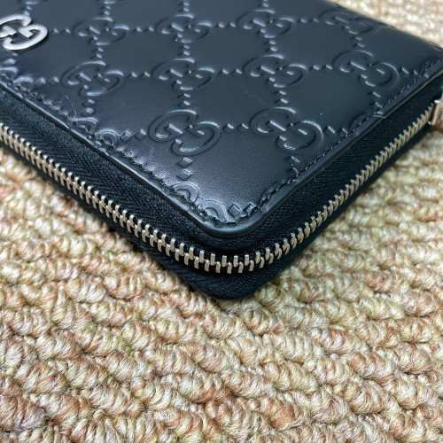 Gucci Pierce Zip Around Wallet Calfskin GG Supreme Monogram Black