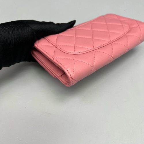 Chanel Quilted Continental Wallet Lambskin Pink