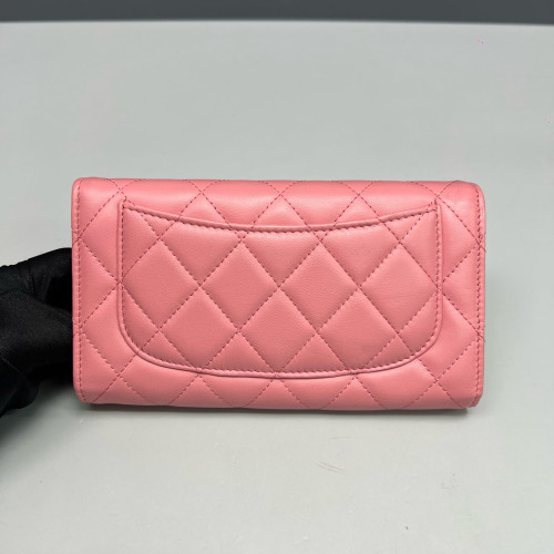 Chanel Quilted Continental Wallet Lambskin Pink