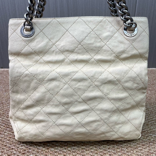 Chanel Quilted Tote Bag Grained Calfskin White