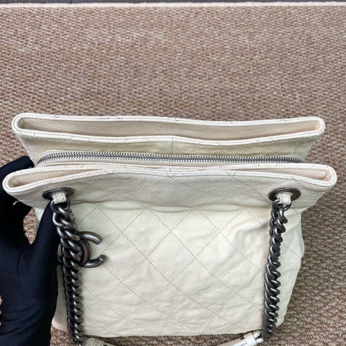 Chanel Quilted Tote Bag Grained Calfskin White
