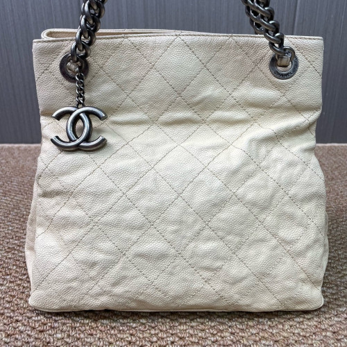 Chanel Quilted Tote Bag Grained Calfskin White