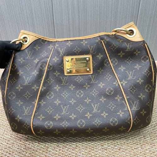 Louis Vuitton Galliera PM Monogram Brown