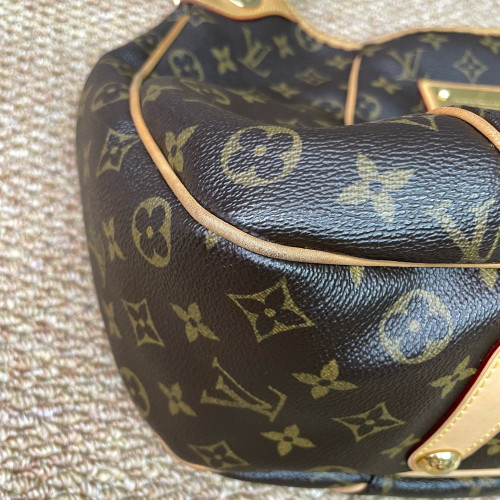Louis Vuitton Galliera PM Monogram Brown