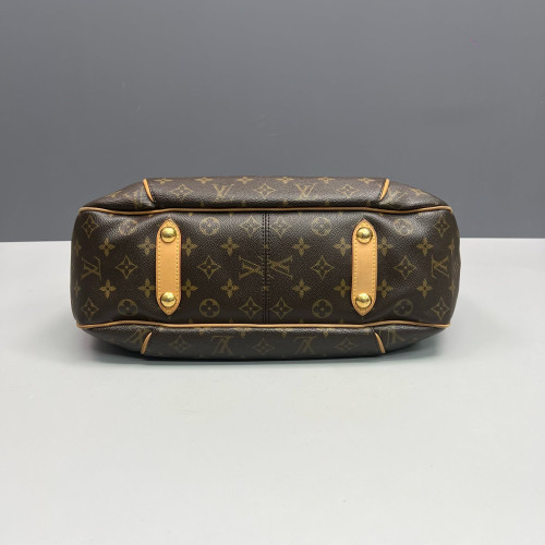 Louis Vuitton Galliera PM Monogram Brown