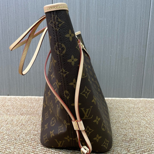 Louis Vuitton Neverfull MM Monogram Brown
