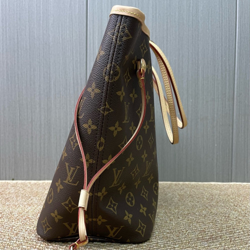 Louis Vuitton Neverfull MM Monogram Brown