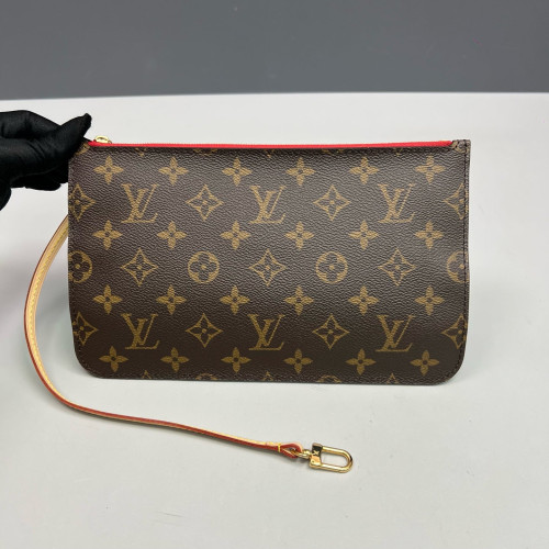 Louis Vuitton Neverfull MM Monogram Brown
