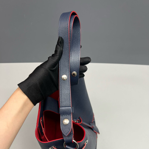 Louis Vuitton Lockme Bucket Cuir Dark Blue