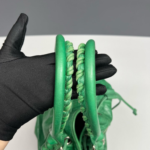 Balenciaga Le Cagole Bucket Small Pull Up Leather Green