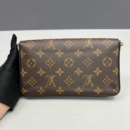 Louis Vuitton Pochette Felicie Chain Wallet Monogram Brown Louis Vuitton Pochette Felicie Chain Wallet Monogram Brown