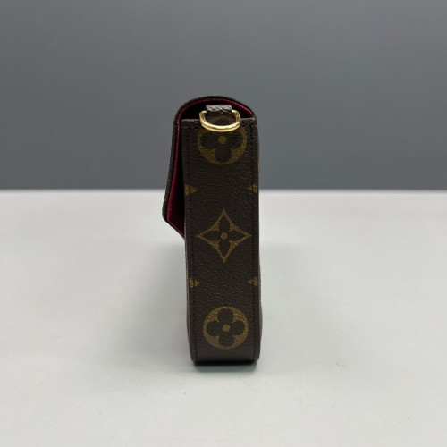 Louis Vuitton Pochette Felicie Chain Wallet Monogram Brown Louis Vuitton Pochette Felicie Chain Wallet Monogram Brown