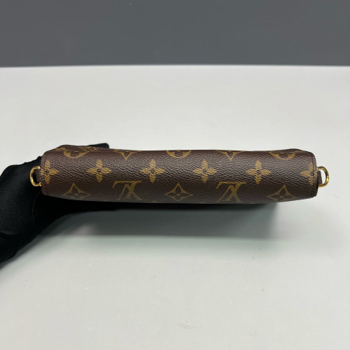 Louis Vuitton Pochette Felicie Chain Wallet Monogram Brown Louis Vuitton Pochette Felicie Chain Wallet Monogram Brown