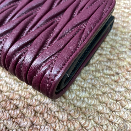 Miu Miu Compact Wallet Nappa Crumpled Lambskin Black Burgundy