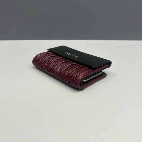 Miu Miu Compact Wallet Nappa Crumpled Lambskin Black Burgundy