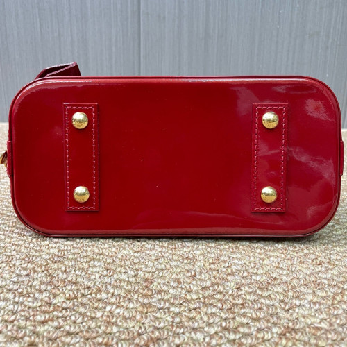 Louis Vuitton Alma BB Vernis Red
