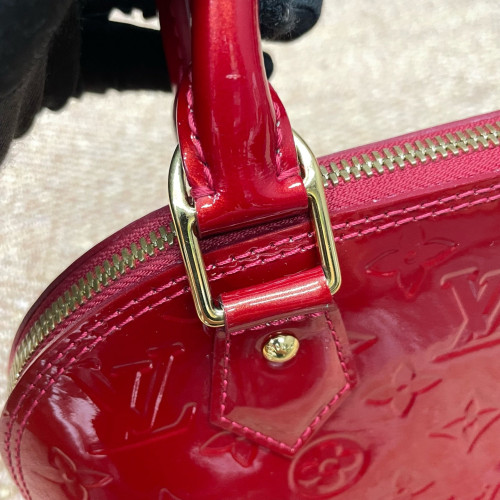 Louis Vuitton Alma BB Vernis Red