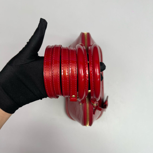 Louis Vuitton Alma BB Vernis Red