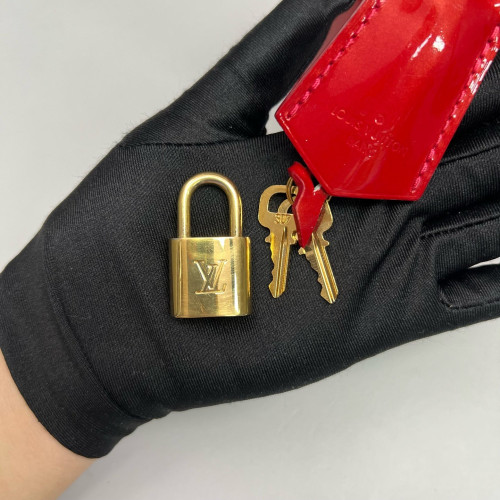 Louis Vuitton Alma BB Vernis Red