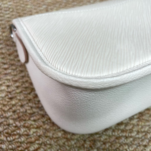 Louis Vuitton Buci Shoulder Bag Epi Beige Mystic White