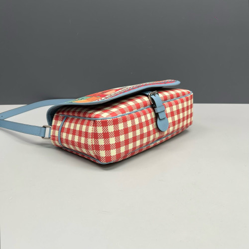 Gucci Messenger Calfskin Red