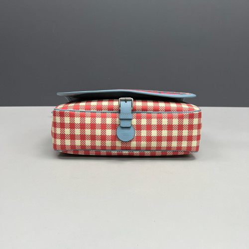 Gucci Messenger Calfskin Red