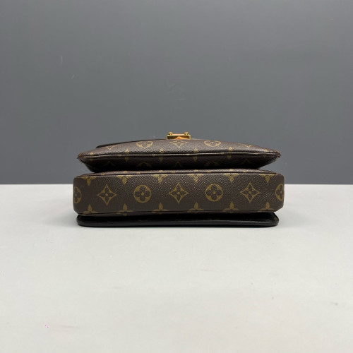 Louis Vuitton Pochette Metis Monogram Brown