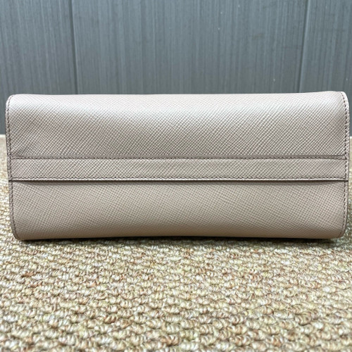 Prada Crossbody Bag Saffiano Calfskin Natural Tan Prada Crossbody Bag Saffiano Calfskin Natural Tan