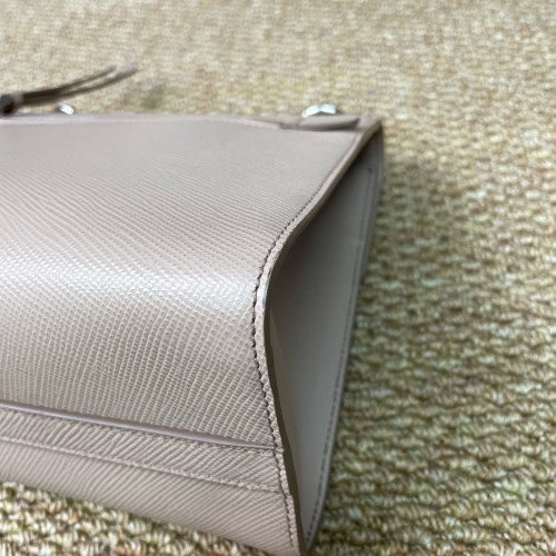Prada Crossbody Bag Saffiano Calfskin Natural Tan Prada Crossbody Bag Saffiano Calfskin Natural Tan