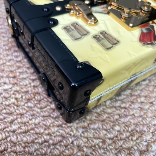 Louis Vuitton Petite Malle Vernis Black Yellow