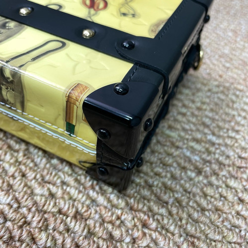 Louis Vuitton Petite Malle Vernis Black Yellow