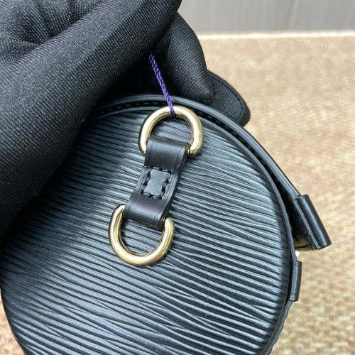 Louis Vuitton Papillon Trunk Epi Black
