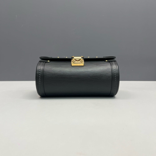 Louis Vuitton Papillon Trunk Epi Black
